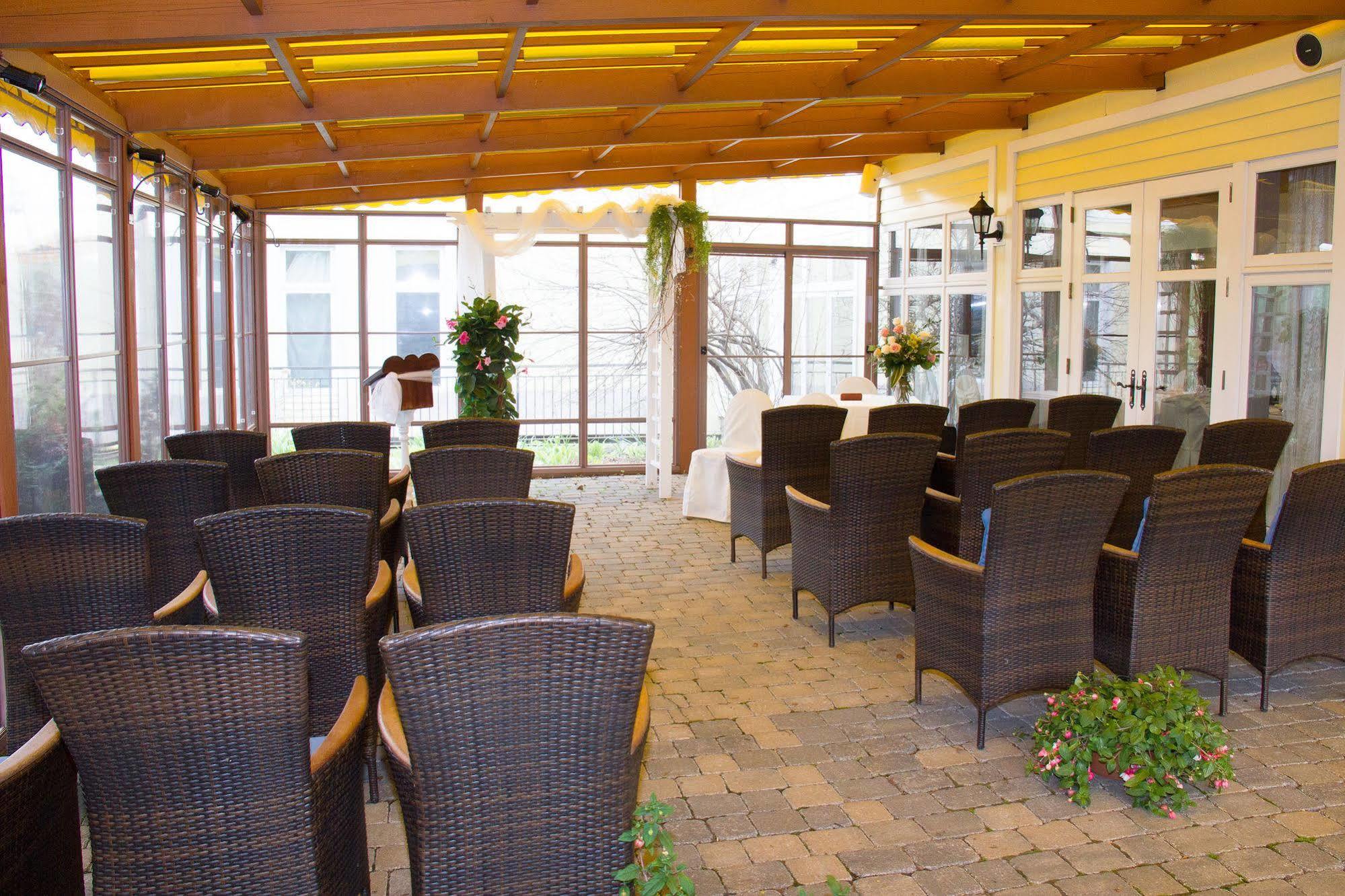 Auberge West Brome Esterno foto